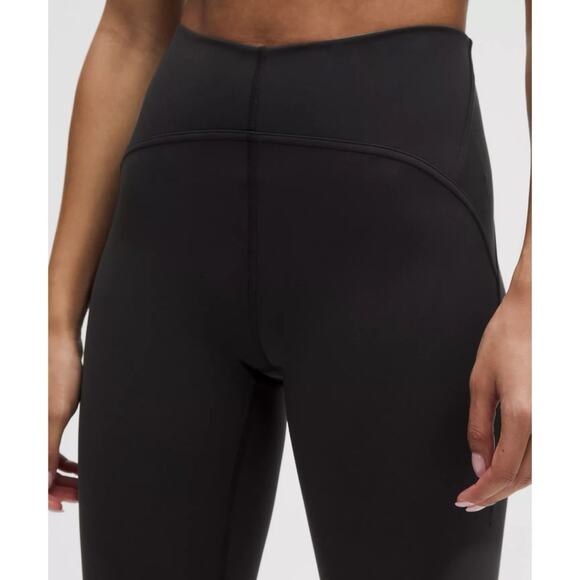 Lululemon Instill High-Rise Tight Leggings 25" Tonal Logo - Picture 3 of 12